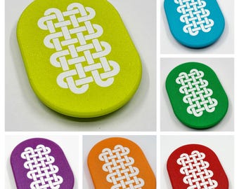 Longer disc for small mending, darning loom, repair loom, sock repair, visible mending 3D-printed.