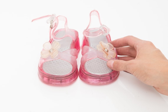 pink jelly shoes