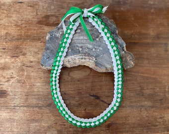 Green, White, and Gold Woven Ribbon Lei - High School, College, Colors, Graduation, Birthday, Graduate