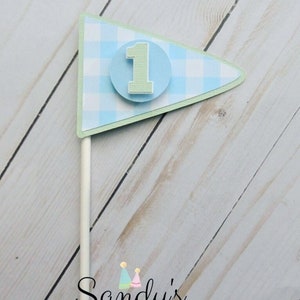Golf Flag Cake Topper, Golf Cake Topper, Hole in One Cake Topper, Golf Cake Smash, Golf Party, Golf Par-Tee, Golf Theme, Optional Name