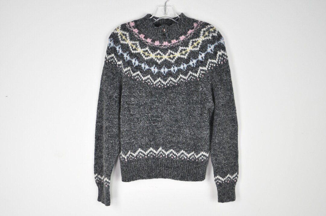 90s Navy Boho Crochet Sweater (S/M)