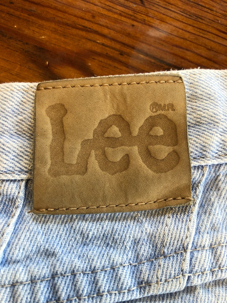 80s Lee Jeans 90s Lee High Rise Faded Jeans 90s Lees Faded Denim Medium Vintage Mom Jeans Ultra High Rise Jean 90s Denim