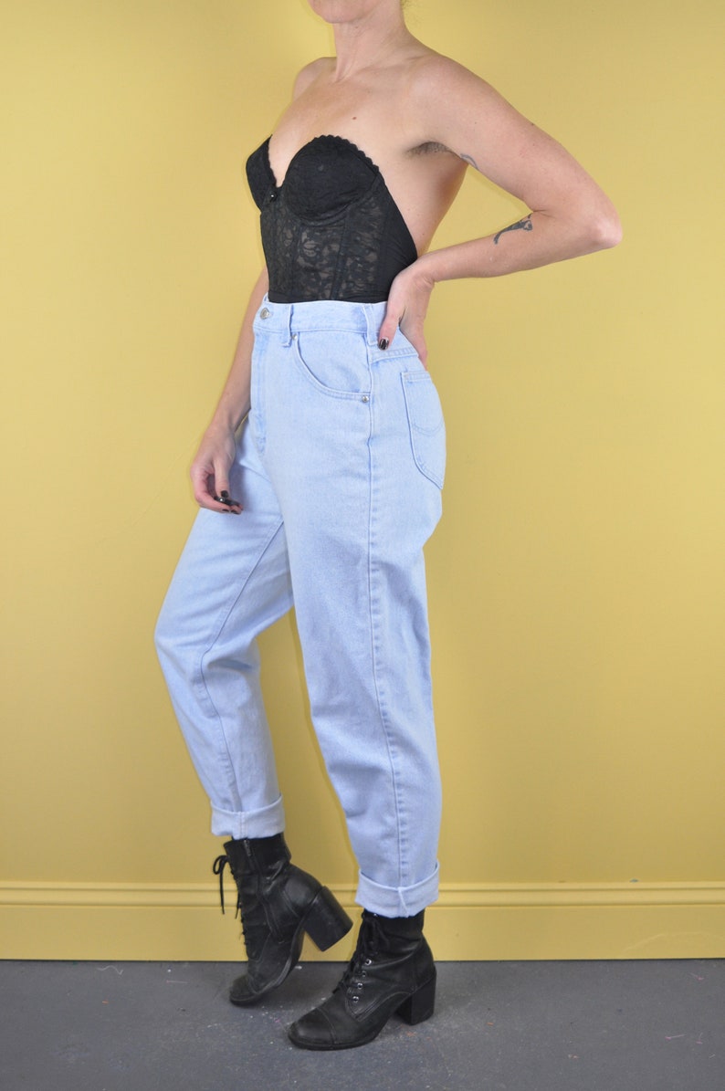 80s Lee Jeans 90s Lee High Rise Faded Jeans 90s Lees Faded Denim Medium Vintage Mom Jeans Ultra High Rise Jean 90s Denim