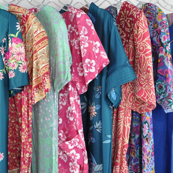 MYSTERY Muumuu | Caftan Print Surprise Dress | 60s 70s 80s 90s Kaftan Dress | Women's Hawaiian Vintage Style Dress | Floral Artist Smock