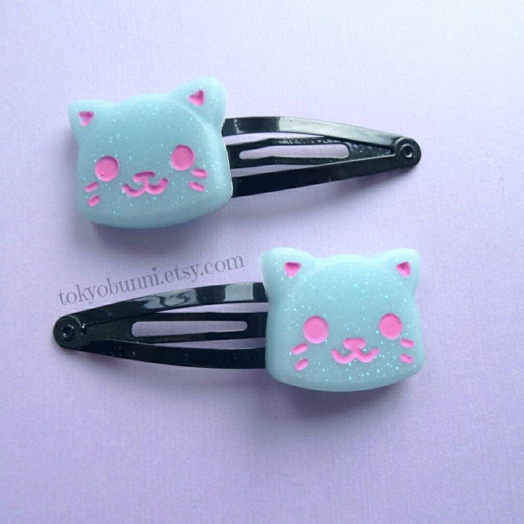 かわいい青い猫ちゃんのヘアクリップ - Etsy 日本