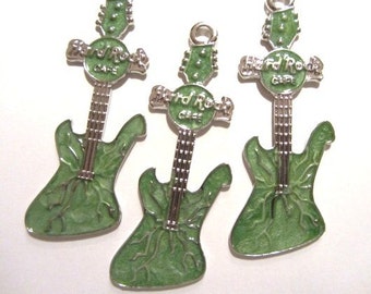 5 pieces Enamel GREEN HARD ROCK Guitar Charm Pendants