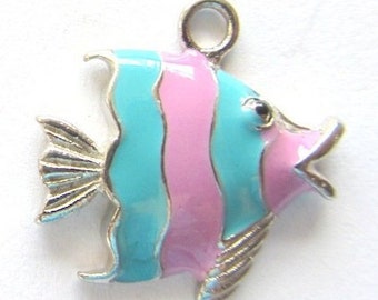 5 Pieces Brass and Enamel FISH Charm Pendant
