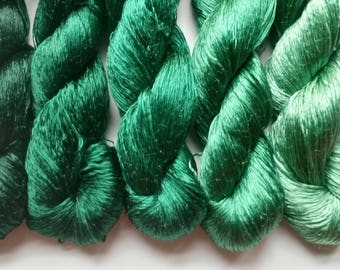 Fils de soie VERT ÉMERAUDE  pour broderie à l'aiguille