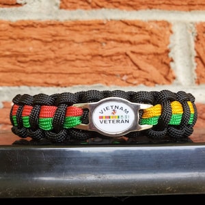 Vietnam Veteran Paracord Bracelet