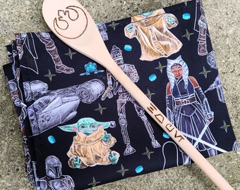 Star Wars Mandalorian Tea Towel  Star Wars Dish Towel - Mandolorian Chalk Figures - Star Wars Towel - Ahsoka Din Djarin Grogu IG-11