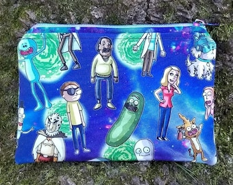 Monedero con cremallera de Rick y Morty: Summer, Beth, Pickle Rick, Fluffy, Mr. Meseeks, Birdman y Evil Morty