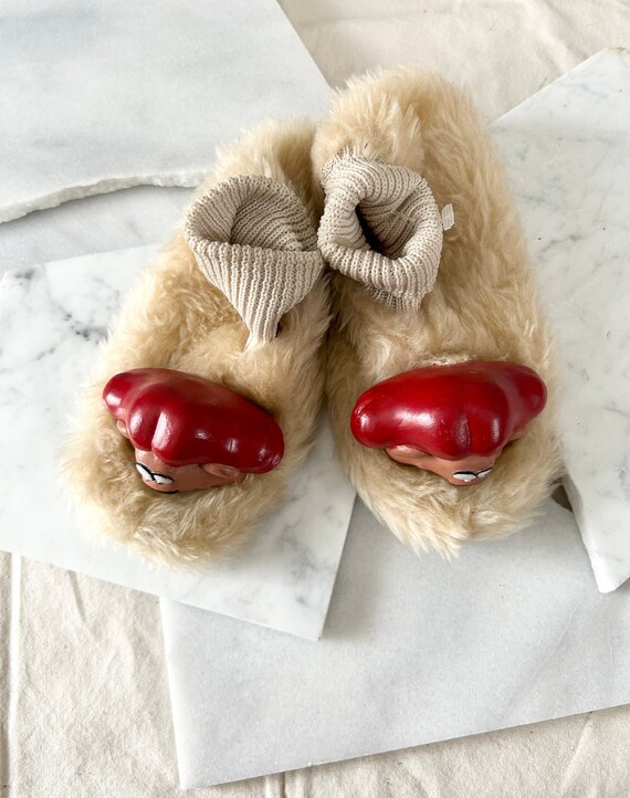1980s Animal Crackers slippers // 1980s novelty slipp… Gem