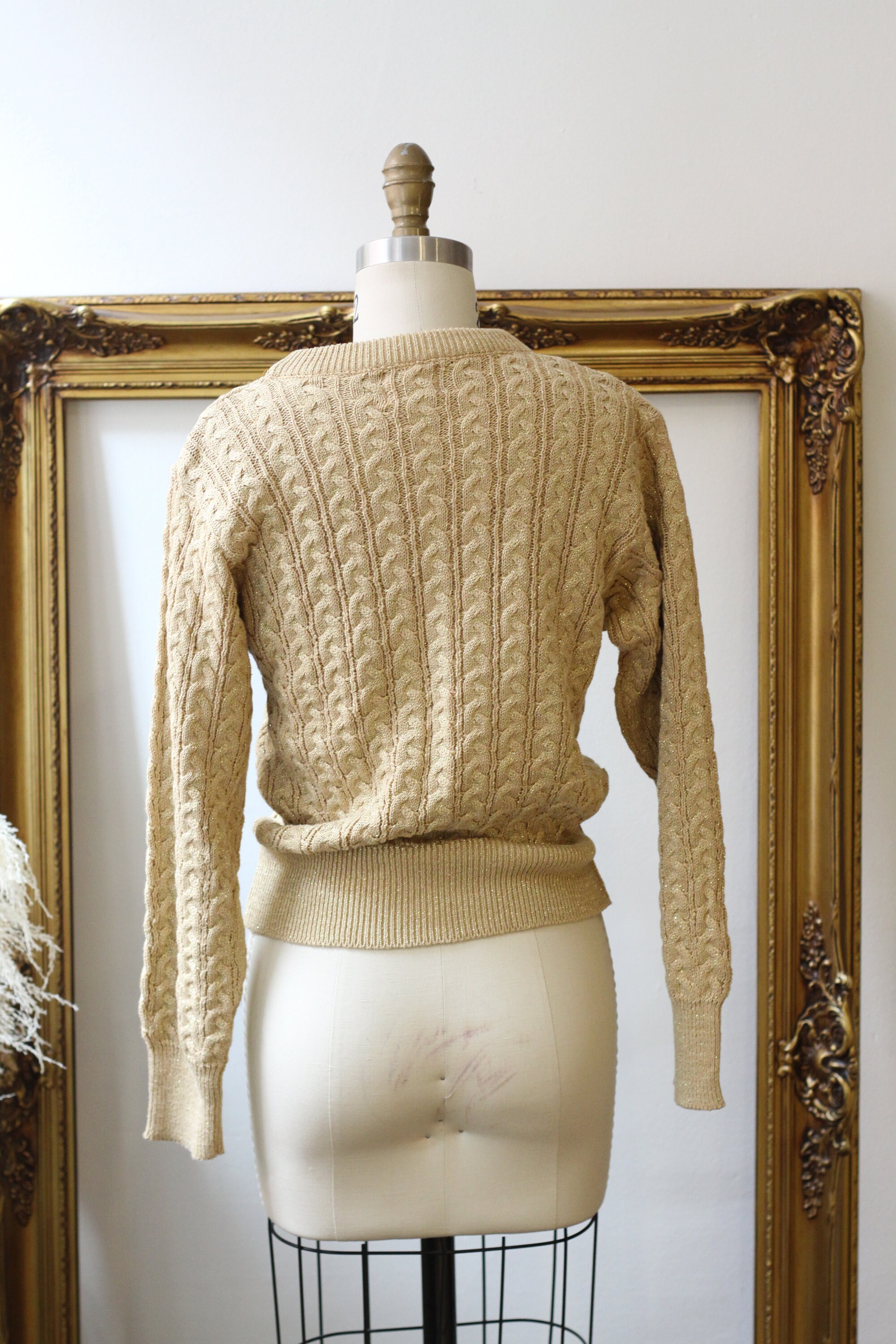1980s gold sweater // 1980s cable knit sweater // vintage womens sweater