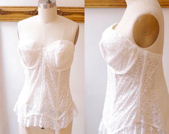 1980s white lace corset //1980s lace corset bra // Vintage Bra Corset