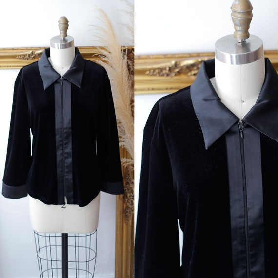 1990s velvet top // 1990s black velvet blouse // V