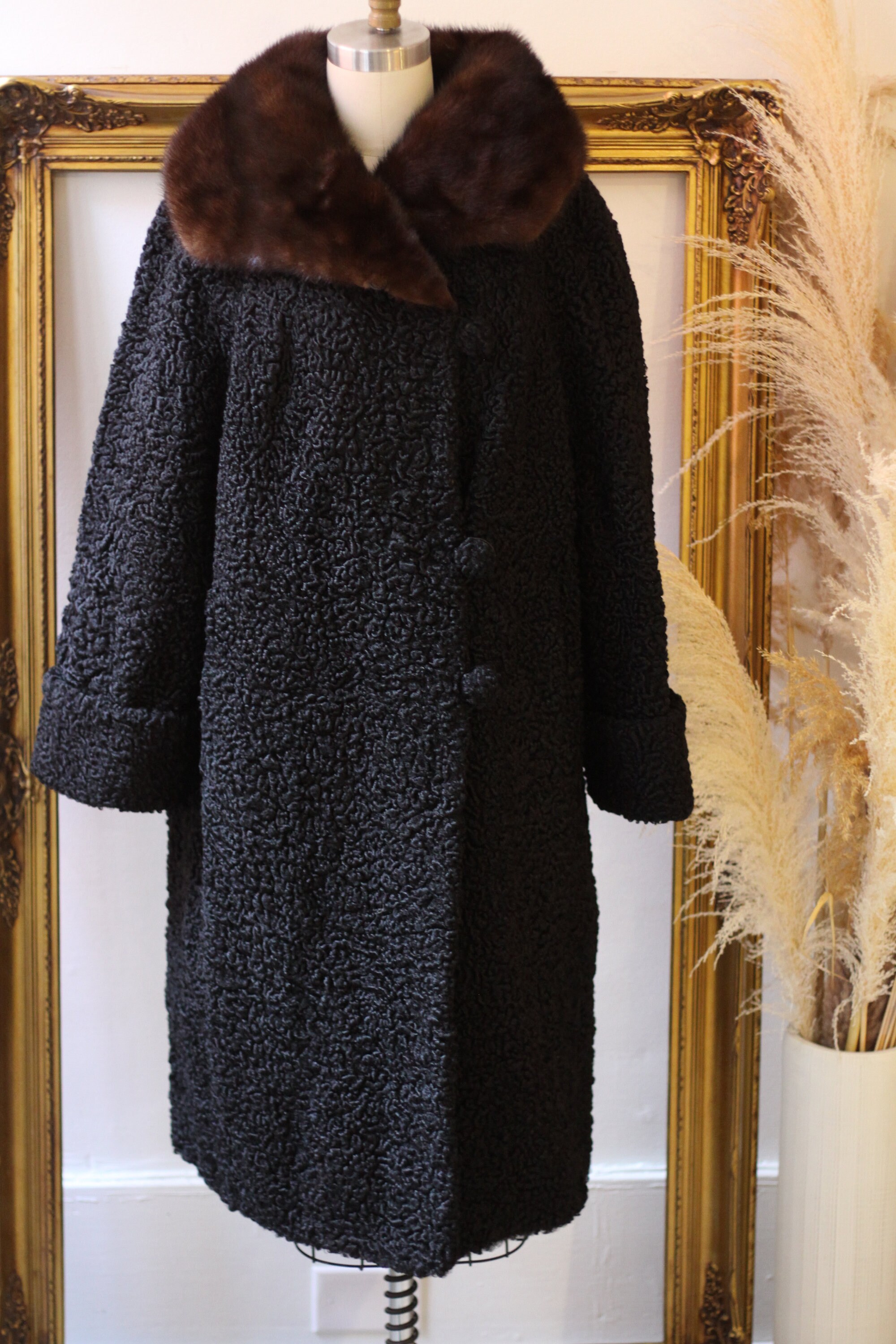 1950s black lambswool jacket / 1950s fur Coat / Vintage swing coat