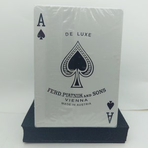 Vintage 1960&#39;s Ferd. Piantnik and Sons Playing Cards
