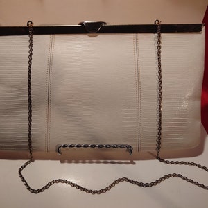Bolso de mano tipo sobre de cuero Etra vintage de los años 80