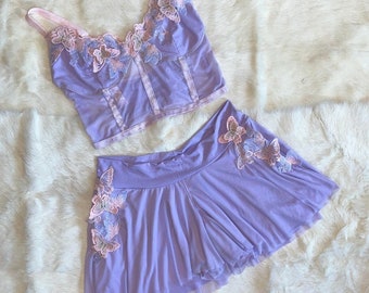 Shorts de mariposa lavanda, shorts acampanados de bambú