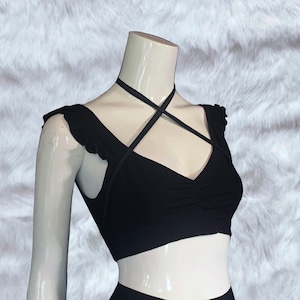 Cute Black Crisscross Bamboo Ruffle Festival Crop Top