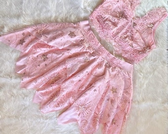 Conjunto Fairycore de top y falda, falda de pétalos, espalda con corsé. Conjunto de dos piezas, conjunto de bambú, conjunto para fiestas rave.