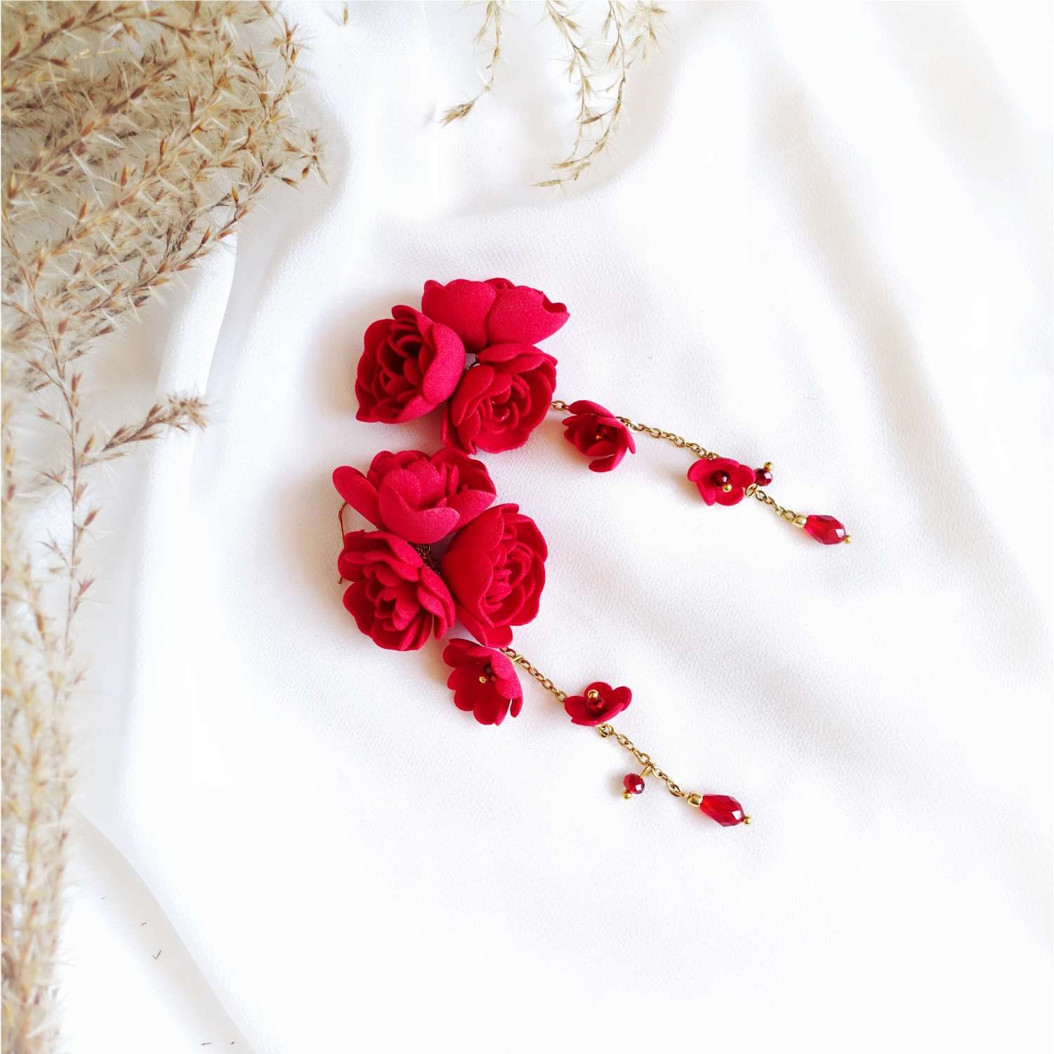 Buy Crunchy Fashion Gold-Plated Floral Design Red Stud Dangler Earrings for  Women Online