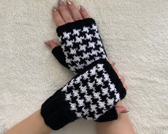 Black Houndstooth Gloves, Black and white gloves, Fingerless Gloves Driving Hand Wear, Women Warm Gloves, Classic Houndstooth, Winter Cuff