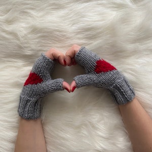 Valentines Day Gift For Girlfriend, Brown Knit Heart Gloves, For Mom Heart Glove, Winter Mitten Love Glove, Driving Fingerless Hand Warmers, image 9