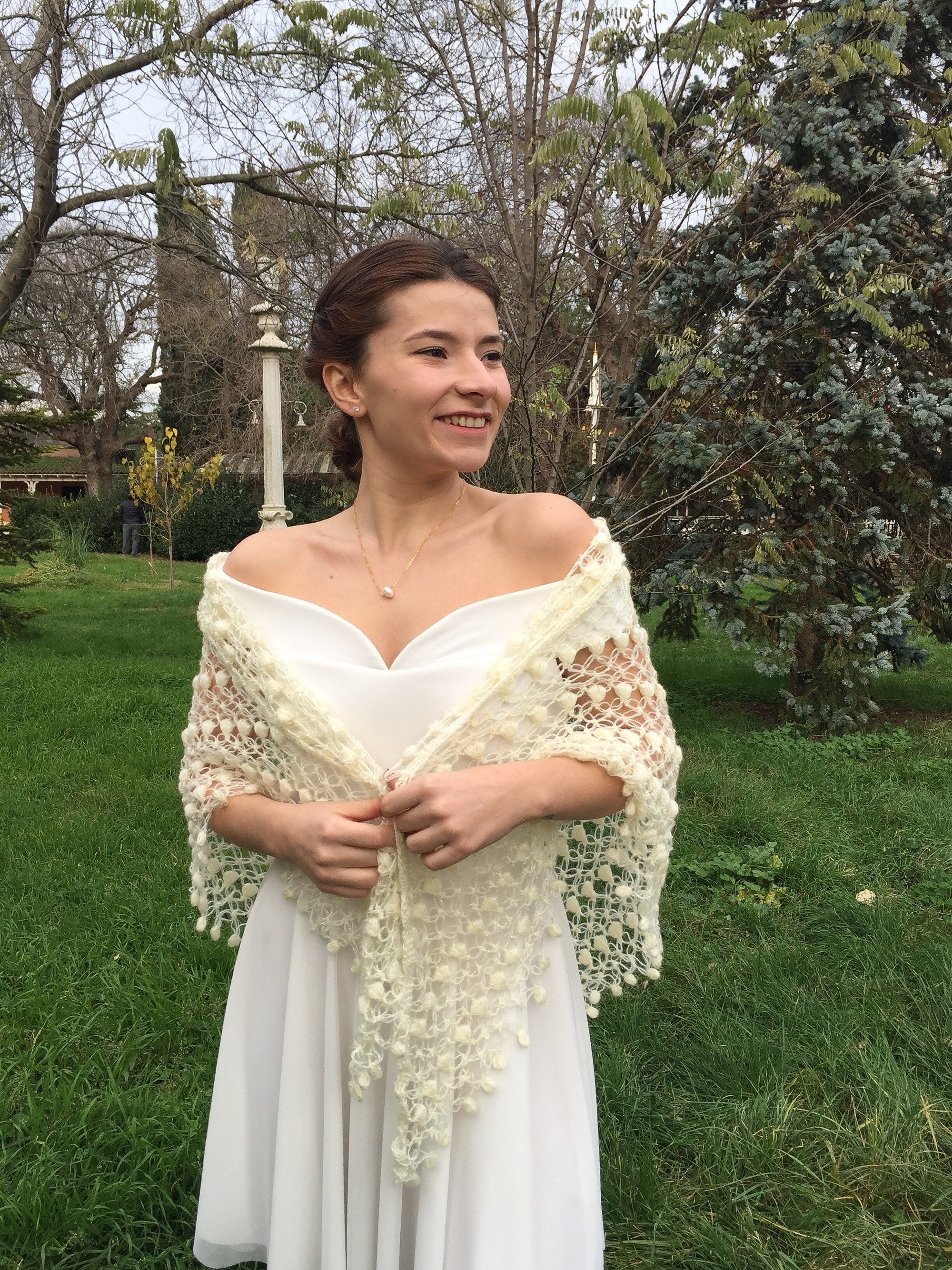 shawl for outdoor wedding