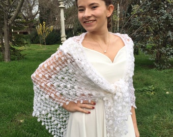 Winter Wedding Shawl, Bridal Wedding Stole, Bridal Crochet Wrap, Bridesmaid Proposal Gift, Bridesmaid Winter Shawl, Wedding Bridal Capelet