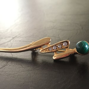 Sleek Vintage Gold Tone Abstract Lightning Bold Pizzazz Malachite and Cubic Zirconia Brooch Pin image 2