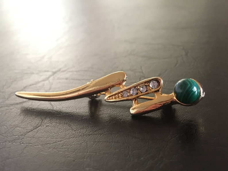 Sleek Vintage Gold Tone Abstract Lightning Bold Pizzazz Malachite and Cubic Zirconia Brooch Pin image 2