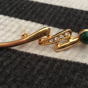 Sleek Vintage Gold Tone Abstract Lightning Bold Pizzazz Malachite and Cubic Zirconia Brooch Pin image 5