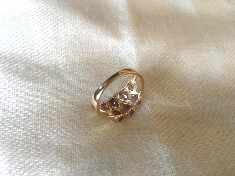 Vintage Solid 10K Yellow Gold Amethyst Signed Town and Country Ring Size 7.75
