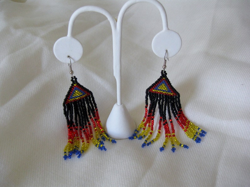 Vintage 1980/'s Hand Made Native American Beaded Long Chandelier Earrings for Pierced Ears