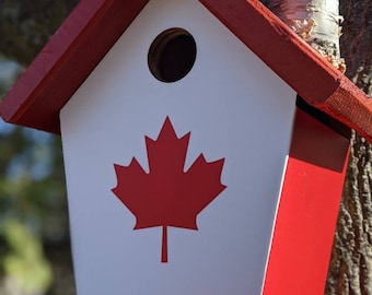 Canada Birdhouse