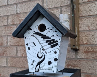 Music Lover Bird Feeder