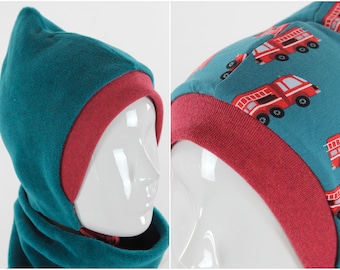 Children's fleece hat for reversing petrol and fire engines