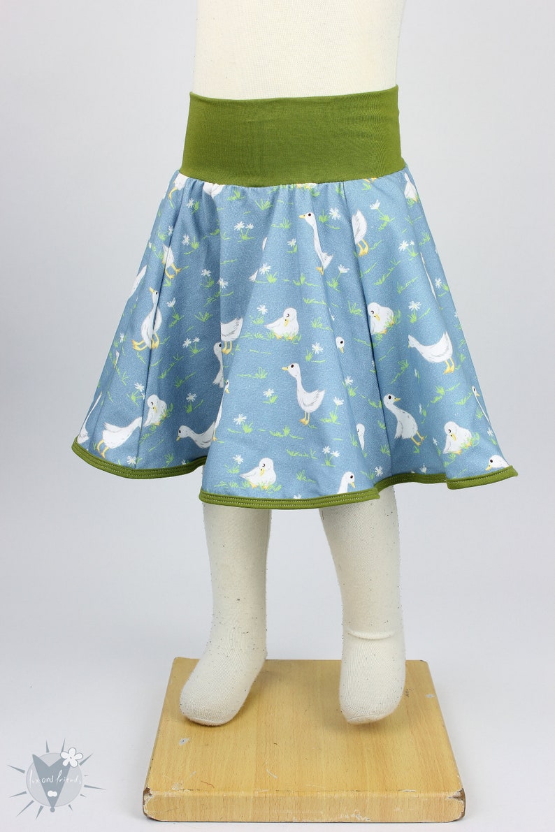 SALE size 1, up to approx. 2.3 years, children's circle skirt image 2