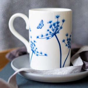Large Fine bone china mug Cow Parsley & butterflies, 20th china wedding Anniversary gift, china gift sets, 350ml mug, china wedding gifts