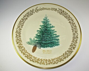 LENOX Christmas COLLECTORS PLATE Blue Spruce 1978 Commemorative 1075 LENOX Christmas COLLECTORS PLATE Blue Spruce 1978 Commemorative 1075