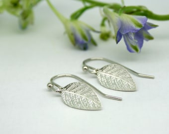Small leaf earrings, bridesmaid earrings, drop leaf earrings, girls earrings, wedding earrings. small silver earrings, pretty earrings
