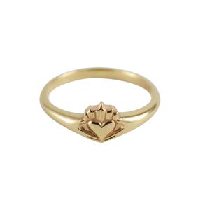 Silver Claddagh Ring, Irish Ring, Heart Ring, Heart Crown and Hands, Sterling Silver Rings image 5