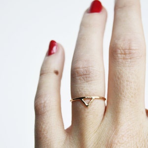 Thin Gold Spike Ring, Simple Ring, Delicate Ring, Triangle Ring, Dainty 14k Ring, Thin Gold Ring, Geometric Ring image 5