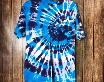 NEW Tie Dye Short Sleeve Tee Never Worn Unisex Size Medium