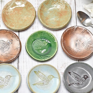 Hummingbird Spoon Rest Small Ceramic for Coffee Bar, Handmade Jewelry Trinket Dish, Stoneware Pottery Gift in Blue, Gray, Green, Turquoise