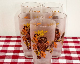 Vintage Owl Plastic Cups