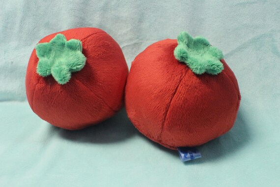 One (1) Tomato Cutie Foodies Original 4