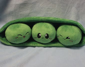 One (1) Pea Pod 3 Peas Cutie Foodies original 17" long veggie soft minky plush