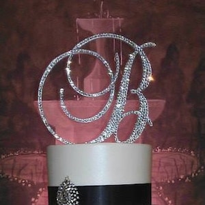 Lindos toppers de bolo de casamento de cristal Swarovski 4 '' em qualquer letra monograma topper de bolo personalizado, topper de bolo brilhante, topper de bolo de strass